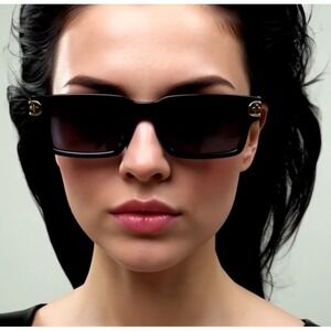 Black Square Frame Sunglasses Gradient Lenses Gold Accents Women's Fashion Gafas